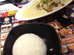 白咖喱猪扒饭-沙嗲王(加拿芬店)