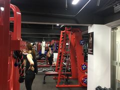 -坚果健身24小时工作室(定西路店)