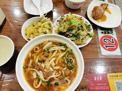 -晋宝章大同刀削面(月坛店)