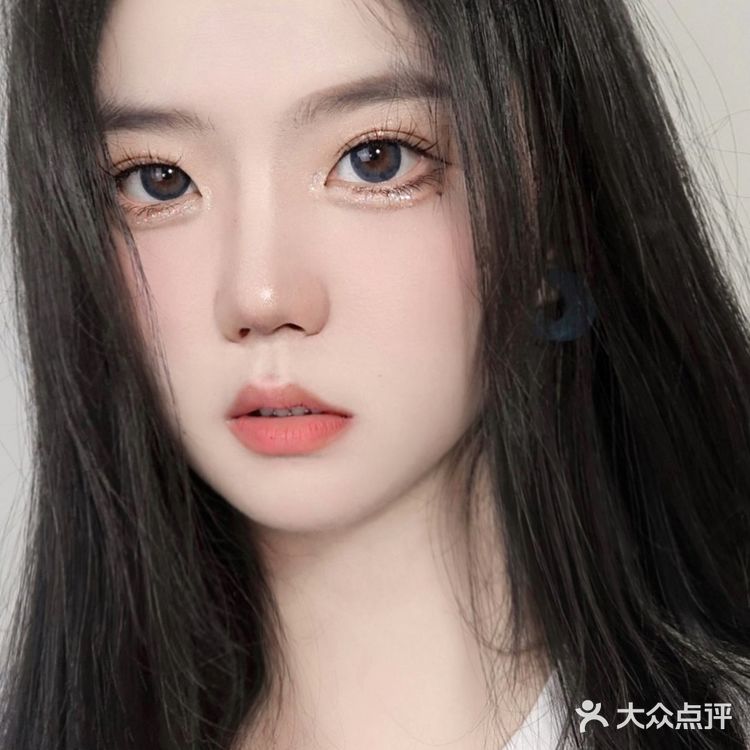 做的蒲公英款睫毛 达到了理想效果 很满意！