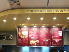 -The Habit Burger Grill 哈比特汉堡(爱琴海店)