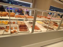 -好利来(上海长宁龙之梦店)
