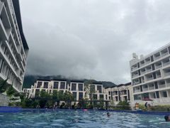 -满記土窑烧鷄波浪山莊