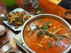 -苗湘食府(十年店)