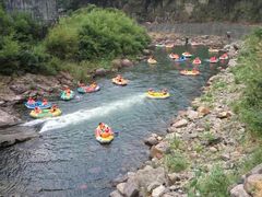 -安吉龙王山峡谷漂流