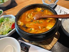 -炼火烤肉店