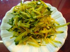拌金针菇-石头门坎