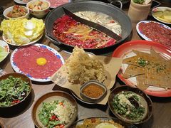 -萍姐火锅·公路夜市(武汉首店)