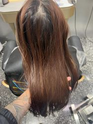 -Tloml salon
