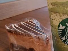 浓郁巧克力豆乳味蛋糕-星巴克臻选(深圳华强北茂业店)