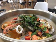 皇后无水火锅-派派茶客(金杏花园店)