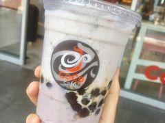 鲜芋雪冰-CoCo都可(湖滨银泰店B区店)