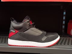 -宁波杉井奥特莱斯广场