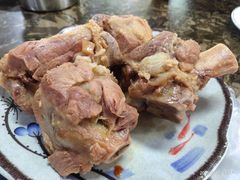 招牌酱香骨-溢福香东北兄弟酱骨饺子馆(刘家冲店)