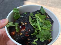 -黑色经典臭豆腐·湖南特产(太平街口店)