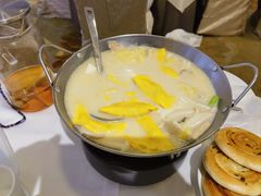 -万龙洲海鲜(南新仓店)