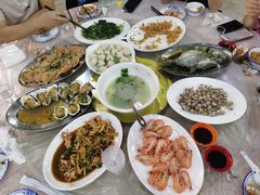 -红月湾海鲜饭店•沙滩海景(双月湾店)