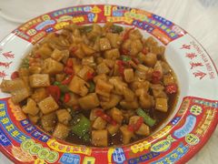 -江城燕子大排档(江汉路步行街店)