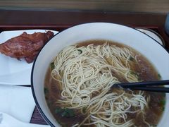 -百年老字号·观振兴蟹黄面·三虾面·苏式面(观前街富仁坊巷店)