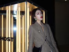 -CHANEL(恒隆广场店)
