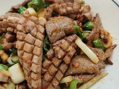 -渝信川菜·川味家常菜(新辰里亚运村店)