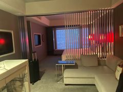 -榛悦隆堡成都酒店(春熙路太古里店)