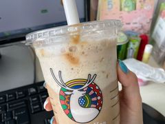 陨石拿铁瑞纳冰-瑞幸咖啡(清华科技园·唐诗主题店)