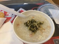 酸笋鸡肉粥-麦当劳(龙洞店)