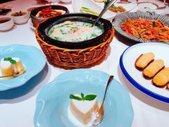 -翡翠小城·海鲜豆捞·广式点心(老佛爷店)