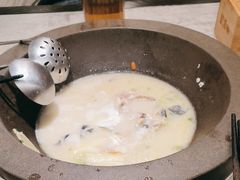 -鲜潭蒸汽石锅鱼(万象前海店)