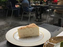 白松露千层蛋糕-Chikalicious(新天地店)