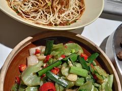 -靓靓蒸虾·头牌蒸虾(雪松路总店)