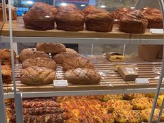 -好利来(上海长宁龙之梦店)