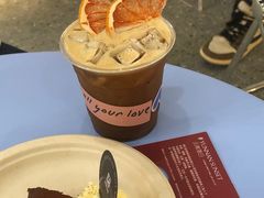 -HUGS coffee(东区店)