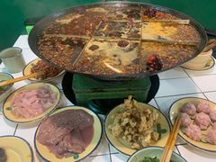 -石灰市老火锅(北滨路店)