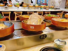 自助调料区-百品聚旋转小火锅(熙悦汇店)