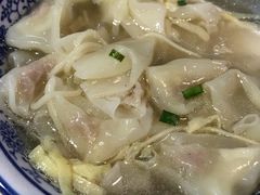 泡泡小馄饨-聚笼鲜美食(凤凰街店)