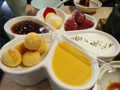 -小江南(高新天泺路店)