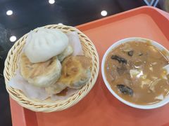 -方中山胡辣汤(成都首店)