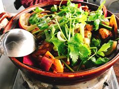 -胡须佬鸡煲四季火锅(海雅缤纷城店)