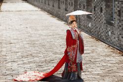 -易摄影婚纱摄影工作室