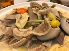 -椿记烧鹅(叠彩店)