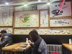 大堂-鸭得堡老鸭汤·鸭血粉丝(凤凰西街店)