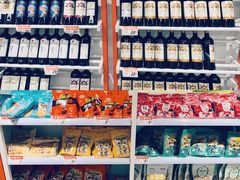 零售区-好特卖HotMaxx(杭州滨江宝龙城店)