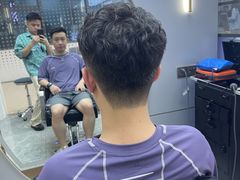 -鸿通城购物中心