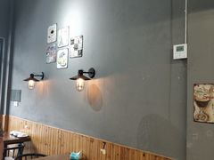 -老谭虾王蟹皇·龙虾·烧烤(蝴蝶湾店)