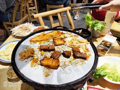 -么肆烤肉·中式自助·烤肉大排档(街道口季佳PAI店)