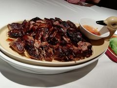 -八府香鸭·啫啫煲(华山路店)