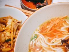 -百春原湖南牛肉粉(百联世纪店)