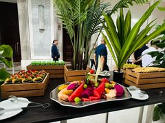 -海口绿发希尔顿酒店-田园汇自助餐·三文鱼·海鲜